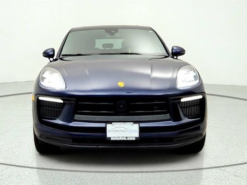 Used 2023 Porsche Macan S AWD/4WD image 2