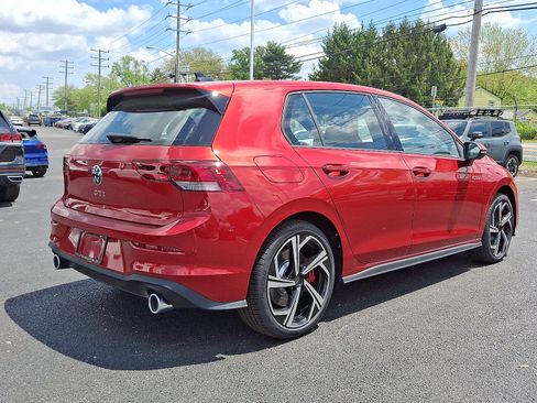 New 2025 Volkswagen GTI SE image 4