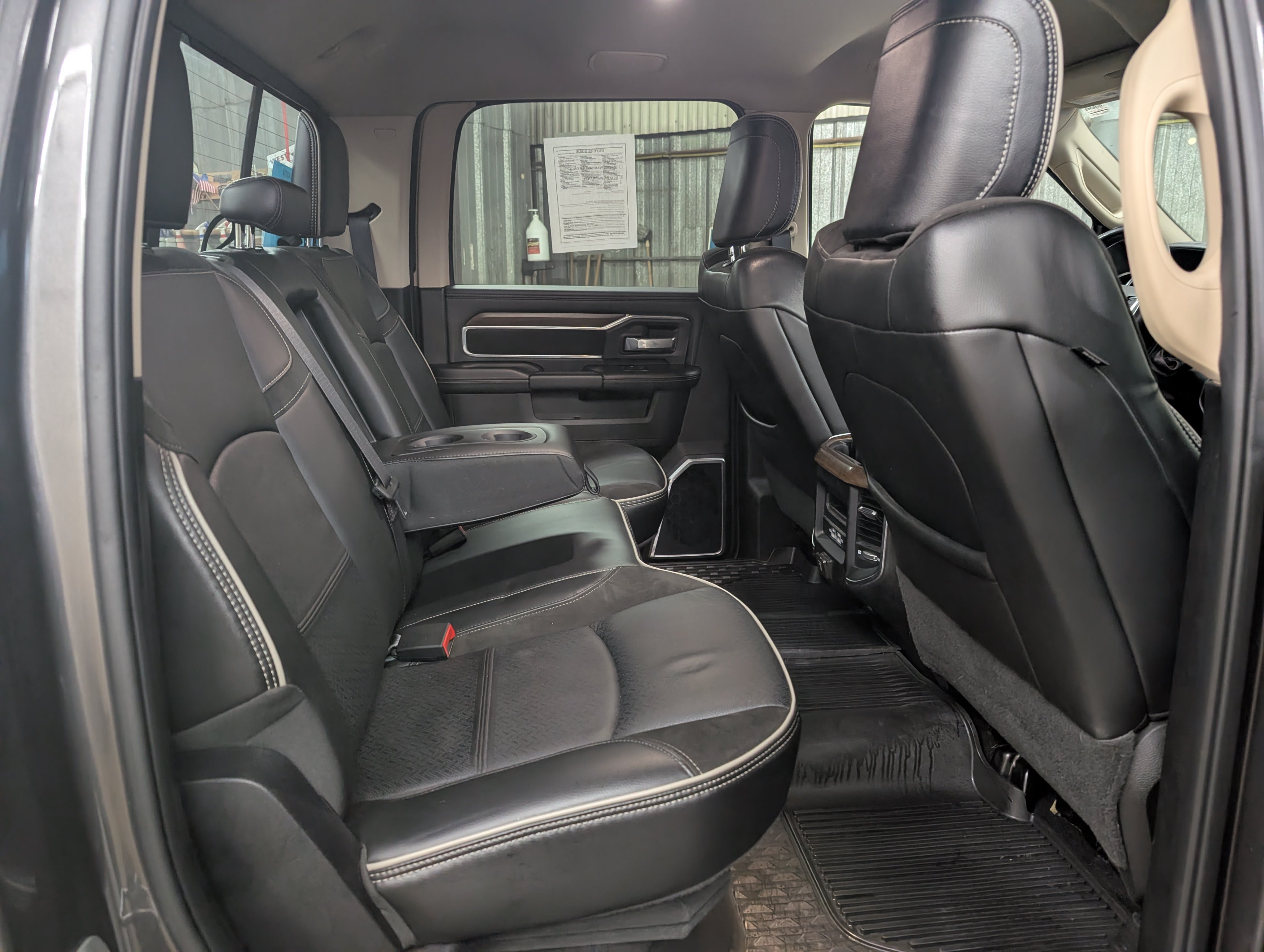 Used 2022 RAM 3500 Laramie AWD/4WD image 19