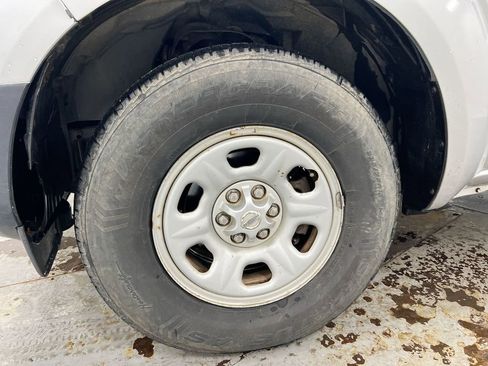 Used 2013 Nissan Frontier S w/ S Preferred Pkg image 25