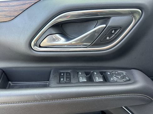 Used 2024 Chevrolet Tahoe Premier image 12