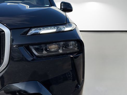 New 2026 BMW ALPINA XB7 AWD/4WD image 9