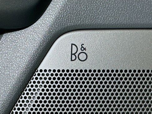 Used 2024 Ford F150 XLT w/ Equipment Group 303A High image 20