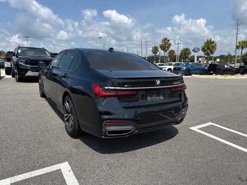 Used 2020 BMW 750i xDrive w/ Executive Package AWD/4WD image 3