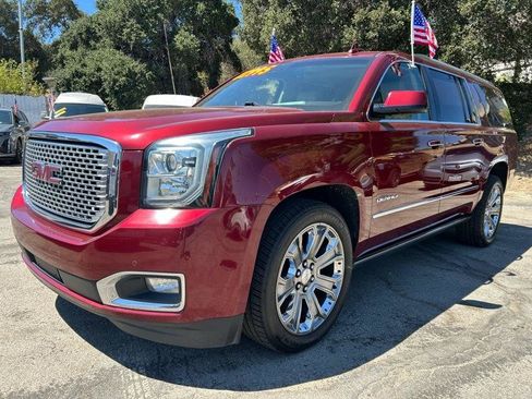 Used 2016 GMC Yukon XL Denali w/ Open Road Package AWD/4WD image 1