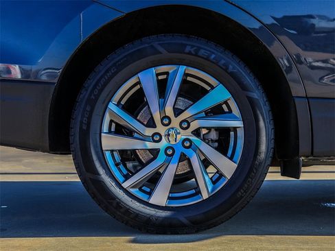 Used 2022 Chevrolet Equinox LT image 9