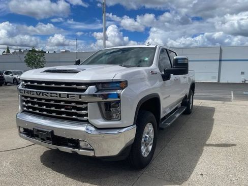 Used 2020 Chevrolet Silverado 2500 LTZ w/ LTZ Plus Package AWD/4WD image 3