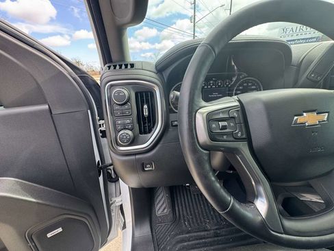 Used 2020 Chevrolet Silverado 2500 LTZ w/ LTZ Premium Package image 17