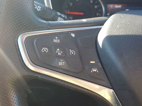 Used 2020 Chevrolet Equinox LT image 33