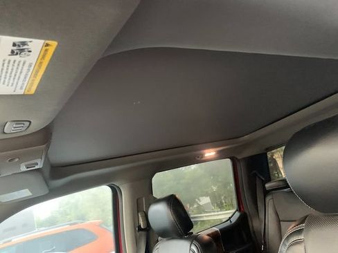 Used 2018 Ford F150 Lariat w/ Equipment Group 502A Luxury AWD/4WD image 8