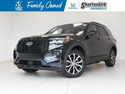 Used 2025 Ford Explorer ST-Line AWD/4WD image 1