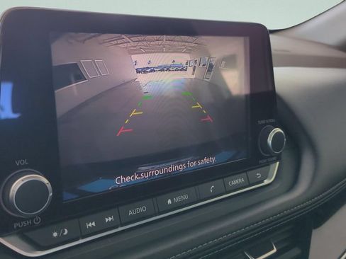 Certified 2023 Nissan Rogue SV w/ SV Premium B Package FWD image 18