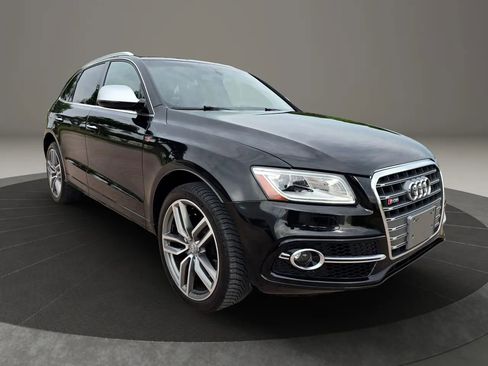 Used 2016 Audi SQ5 Prestige w/ Prestige Package AWD/4WD image 4
