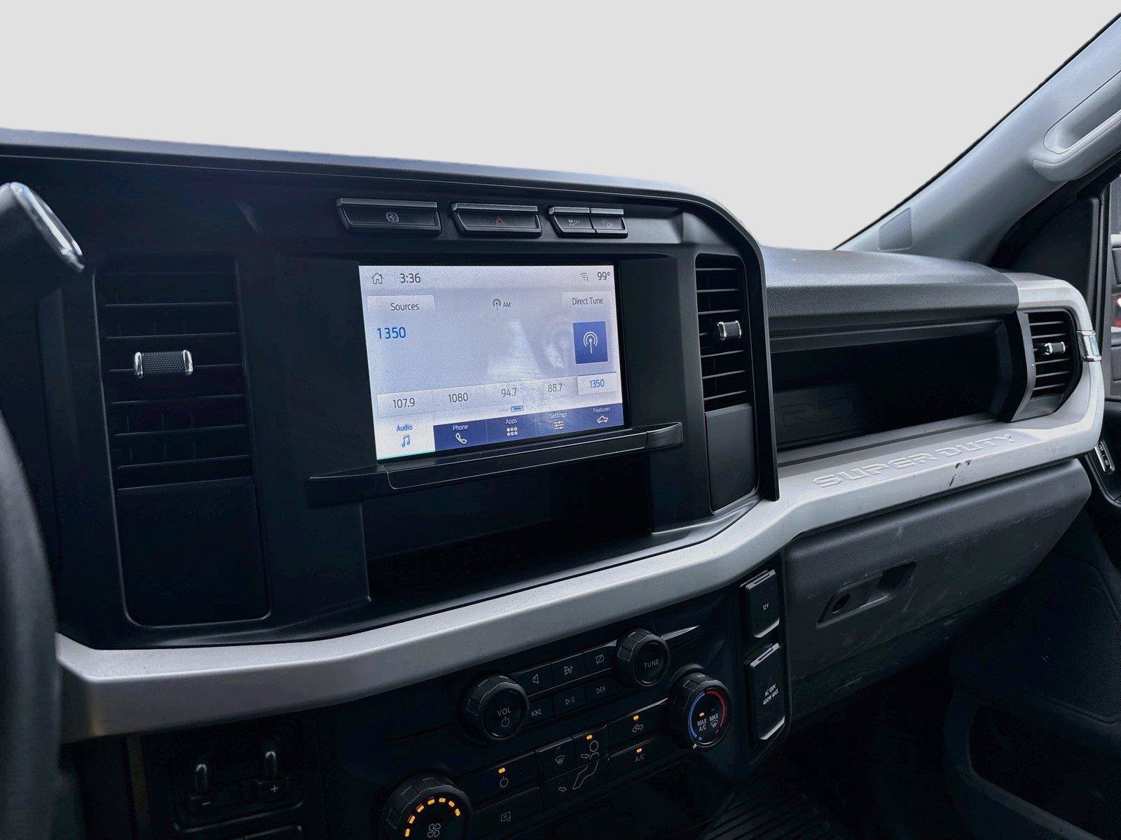 Used 2023 Ford F250 XL w/ FX4 Off-Road Package AWD/4WD image 12