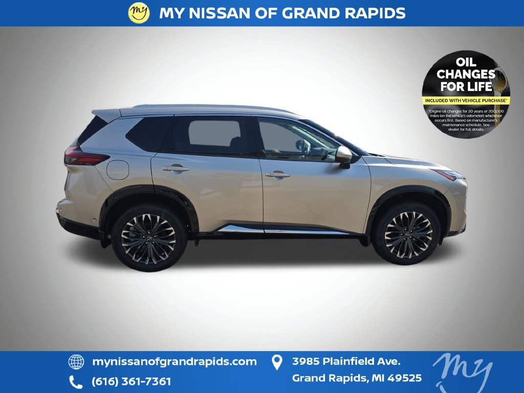 Used 2024 Nissan Rogue Platinum w/ Platinum Premium Package AWD/4WD image 9