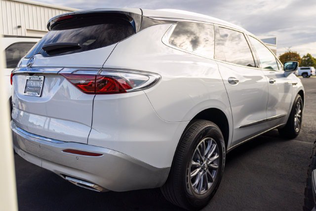 Used 2024 Buick Enclave Essence w/ Trailering Package, 5000 lbs. AWD/4WD image 4