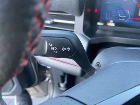 New 2026 Ford Explorer ST-Line w/ ST-Line Street Pack image 34