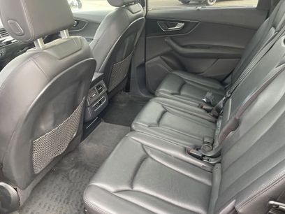 Used 2017 Audi Q7 3.0T Premium Plus w/ Premium Plus Package