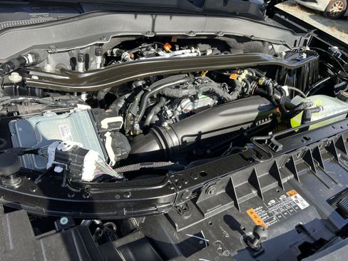 New 2026 Ford Explorer ST-Line image 28