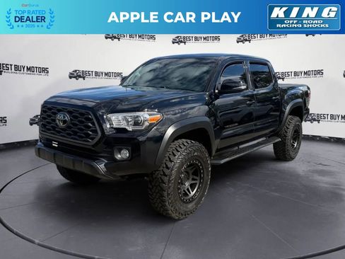 Used 2020 Toyota Tacoma TRD Off-Road image 3