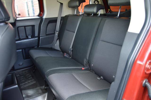 Used 2008 Toyota FJ Cruiser 4WD w/ Convenience Pkg image 46