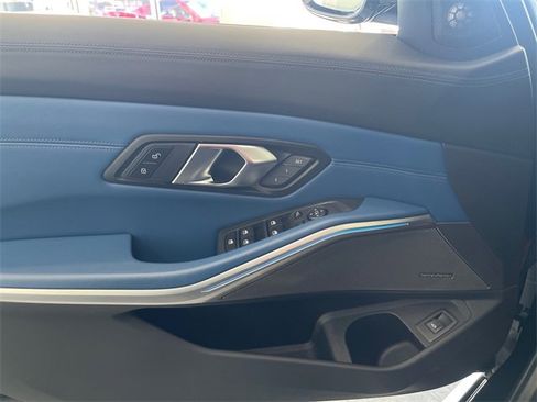 Used 2024 BMW M3 Competition w/ Executive Package image 19