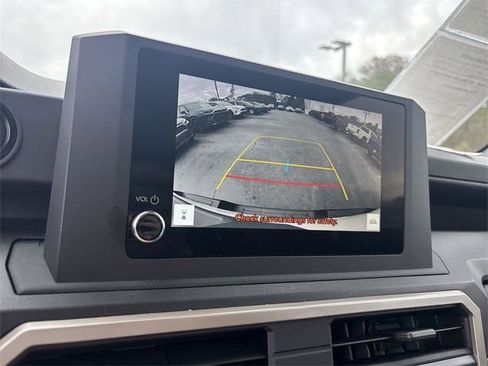 Certified 2025 Toyota Tacoma SR image 18