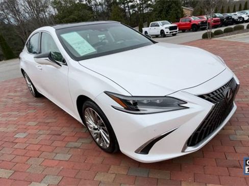 Used 2022 Lexus ES 350 Ultra Luxury image 3