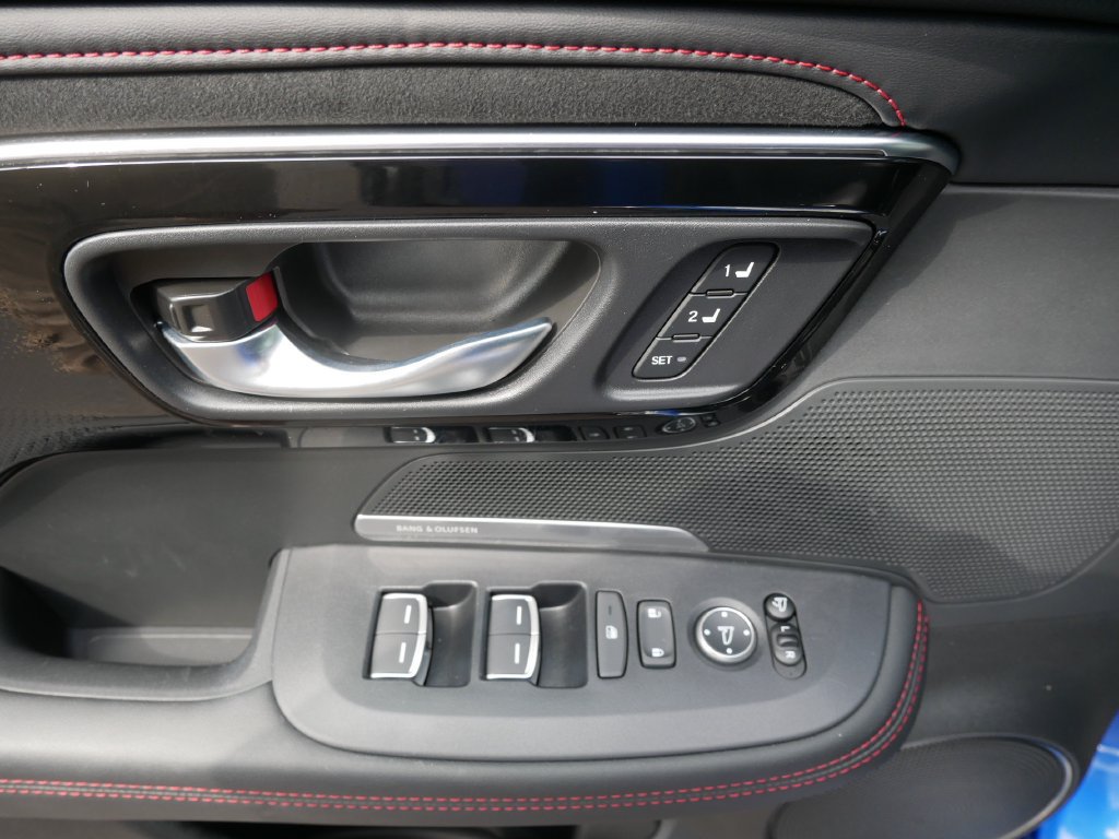 Used 2025 Acura ADX A-Spec w/ Advance Package AWD/4WD image 18