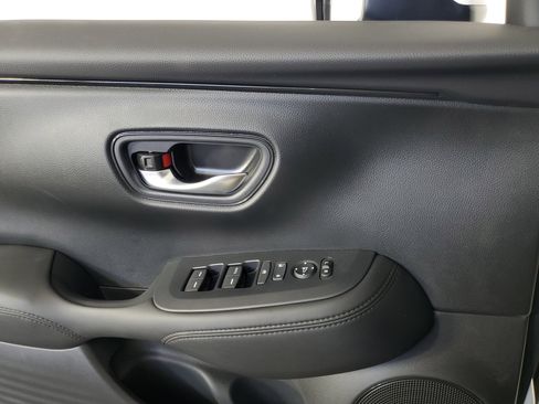 New 2026 Honda HR-V LX image 30