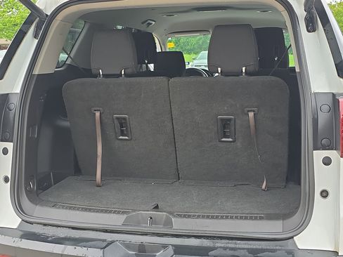 Used 2019 GMC Acadia SLE w/ LPO, Floor Liner Package AWD/4WD image 21