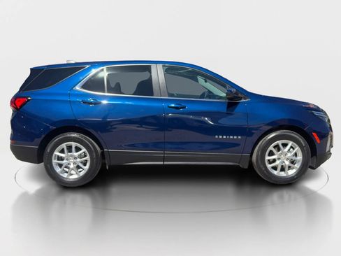 Used 2023 Chevrolet Equinox LT w/ Driver Convenience Package FWD image 6