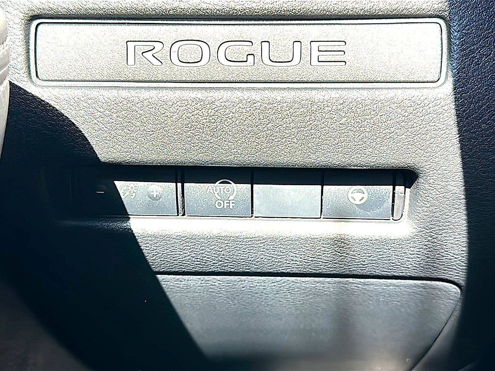 New 2027 Nissan Rogue SV FWD image 25