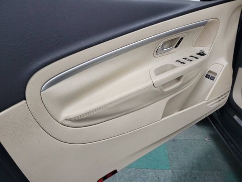 Used 2012 Volkswagen Eos Komfort FWD image 25