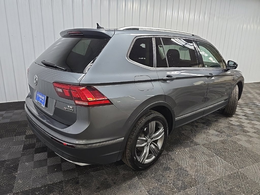 Used 2018 Volkswagen Tiguan SEL Premium AWD/4WD image 10