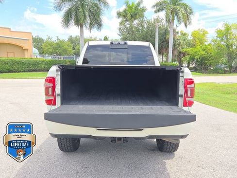 Used 2019 RAM 2500 Laramie AWD/4WD image 5