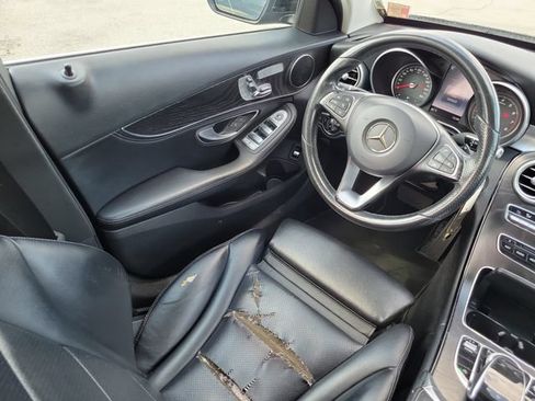 Used 2016 Mercedes-Benz C 300 4MATIC Sedan image 15