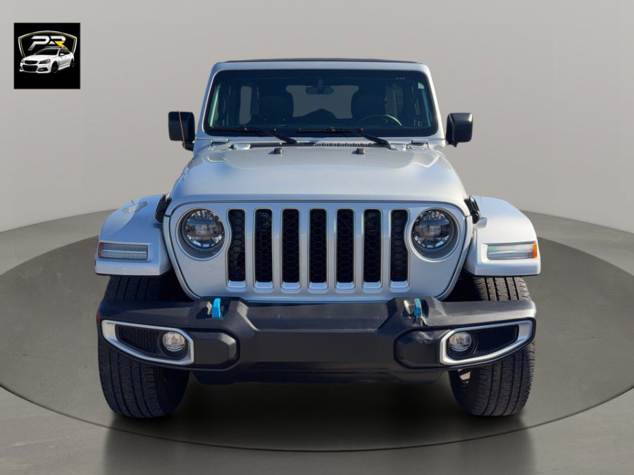 Used 2023 Jeep Wrangler Unlimited Sahara w/ Cold Weather Group AWD/4WD image 8