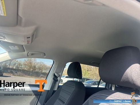 Used 2023 Volkswagen Tiguan S image 20