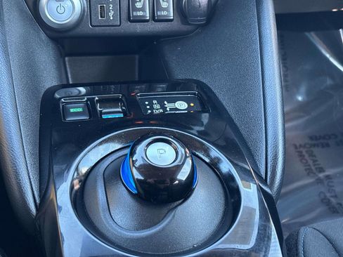 Used 2022 Nissan Leaf SV Plus image 22