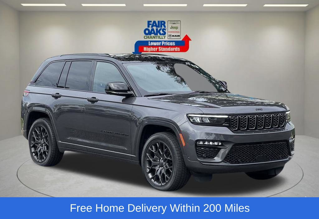 Certified 2025 Jeep Grand Cherokee Summit w/ Obsidian Package AWD/4WD image 1