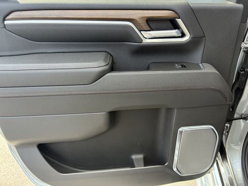 New 2026 Chevrolet Silverado 2500 High Country w/ Technology Package AWD/4WD image 18