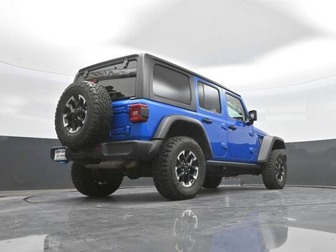 Used 2024 Jeep Wrangler Unlimited Rubicon 4xe AWD/4WD image 44