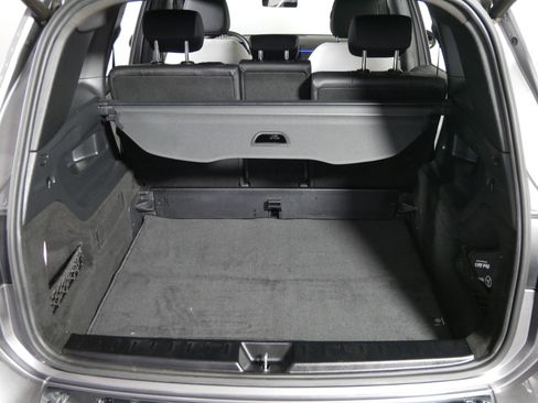 Used 2023 Mercedes-Benz GLB 250 4MATIC image 18