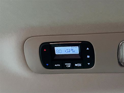 New 2026 Honda Odyssey Touring image 28