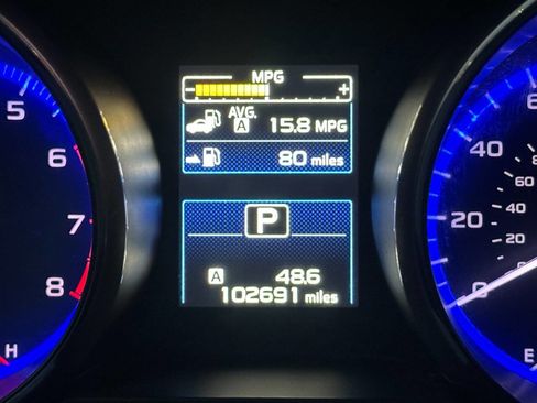 Used 2015 Subaru Legacy 2.5i Premium w/ Moonroof Package image 35