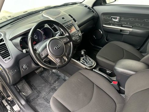 Used 2013 Kia Soul + w/ Audio Pkg image 10