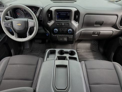 Certified 2024 Chevrolet Silverado 1500 Custom image 10