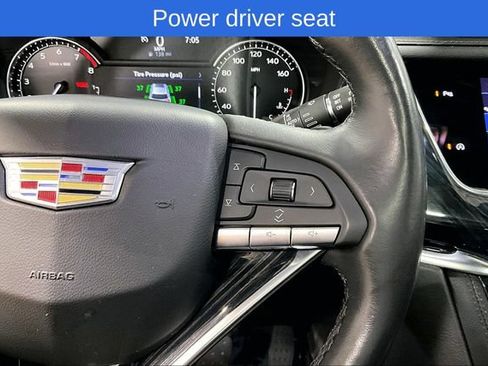 Used 2021 Cadillac XT6 Premium Luxury FWD image 15