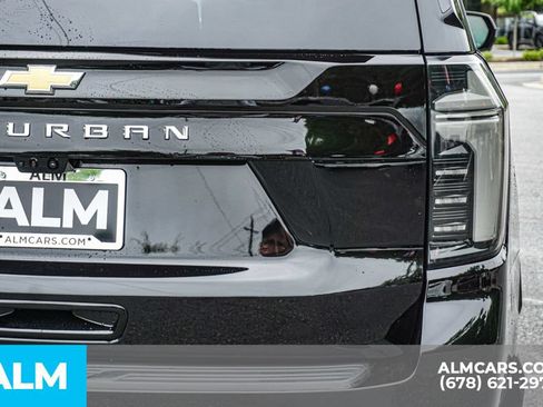 Used 2026 Chevrolet Suburban High Country w/ Sun And Tow Package AWD/4WD image 12